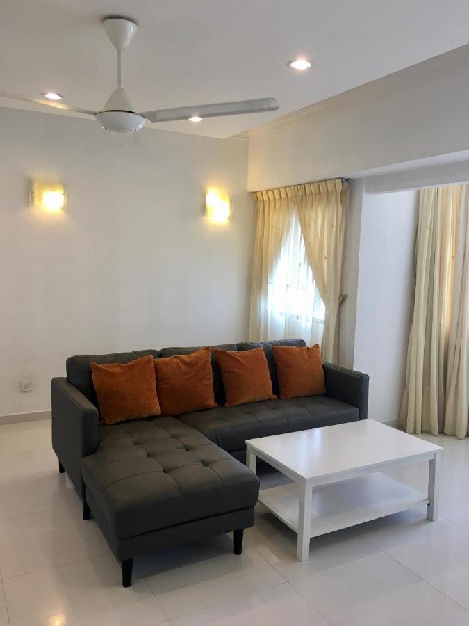 Apartamento The Ferringhi Sea View At Sri Sayang Batu Ferringhi Exterior foto