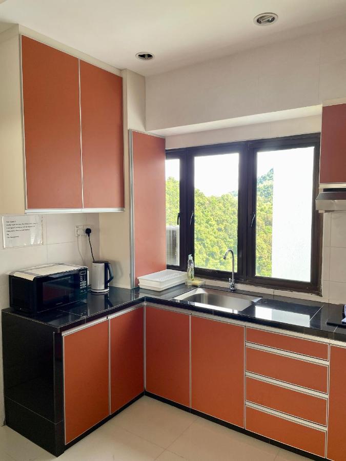 Apartamento The Ferringhi Sea View At Sri Sayang Batu Ferringhi Exterior foto