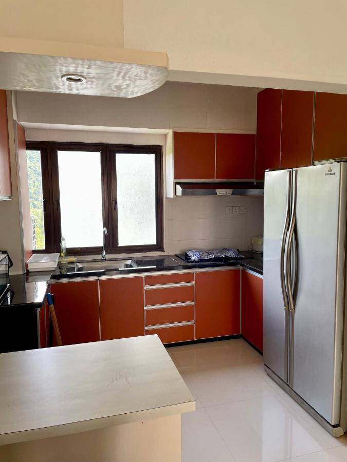 Apartamento The Ferringhi Sea View At Sri Sayang Batu Ferringhi Exterior foto