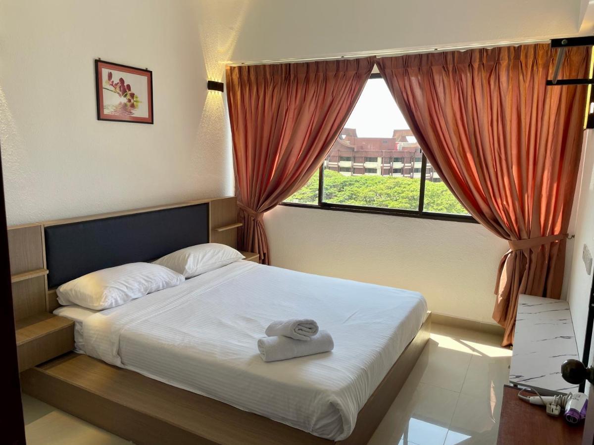 Apartamento The Ferringhi Sea View At Sri Sayang Batu Ferringhi Exterior foto