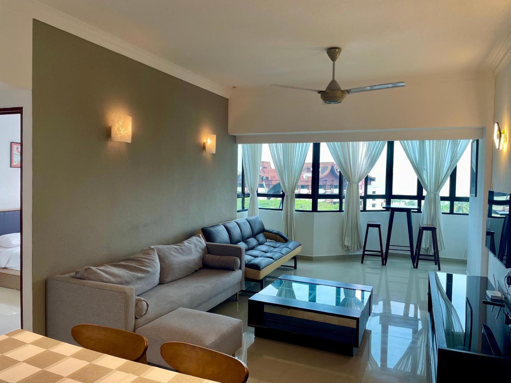 Apartamento The Ferringhi Sea View At Sri Sayang Batu Ferringhi Exterior foto