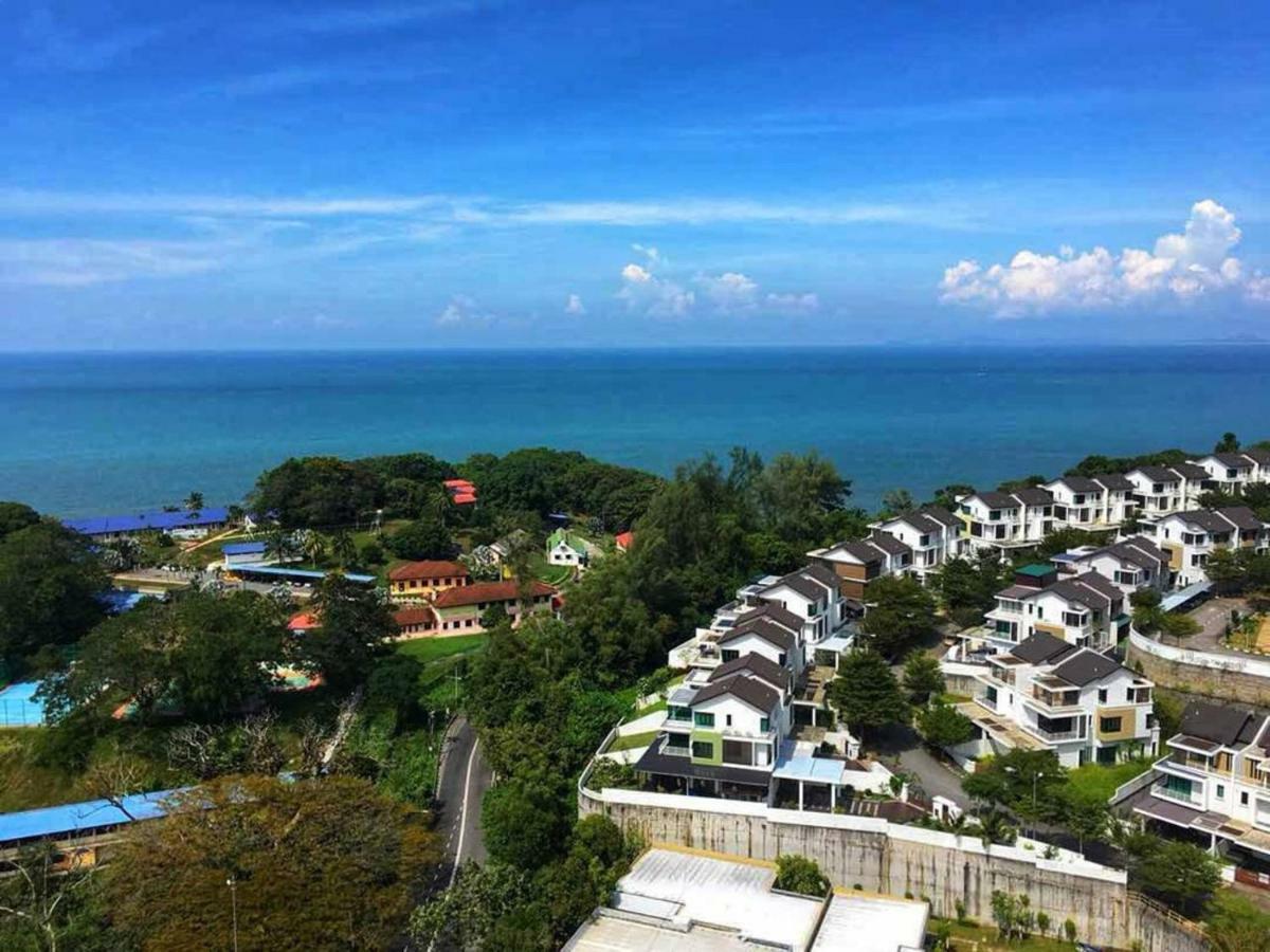 Apartamento The Ferringhi Sea View At Sri Sayang Batu Ferringhi Exterior foto